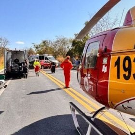 Acidente na MGC-135 resulta em duas mortes e duas pessoas feridas