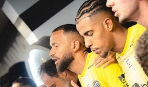 Everson parabeniza Gabriel Delfim por atuação decisiva na classificação do Atlético na Sul-Americana