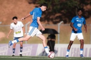 Athletic e Cruzeiro duelam neste sábado em São João del Rei pelo título do Campeonato Mineiro Sub-20 de 2026