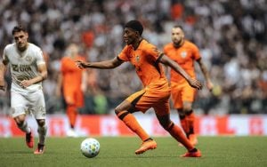 Cassierra celebra retorno aos gols após 19 jogos e agradece apoio do Atlético