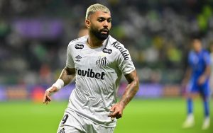 Cruzeiro confirma que não assumirá mais salários de Gabigol em novos empréstimos