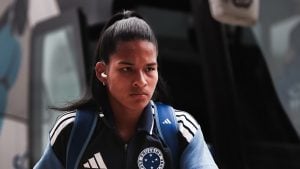 Técnico do Cruzeiro manifesta preocupação com impacto da convocação de Marília Furiel na preparação para a Libertadores
