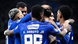 Trio formado por Kaio, Pereira e Arroyo responde por 70% dos gols do Cruzeiro em 2026