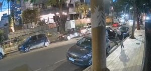 Homem conhecido como &ldquo;ladr&atilde;o de peruca&rdquo; &eacute; preso ap&oacute;s persegui&ccedil;&atilde;o em Belo Horizonte, ap&oacute;s furtar carro e colidir com outros ve&iacute;culos