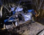 Motorista de 42 anos morre após colisão contra árvore na MG-401, em Jaíba