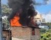 Incêndio destrói residência no bairro Salgado Filho, em Belo Horizonte, sem vítimas