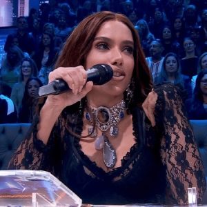 Anitta critica escolha de m&uacute;sica para representar o funk no Dan&ccedil;a dos Famosos