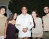 Ronaldo publica foto rara ao lado dos quatro filhos e reforça valor da família