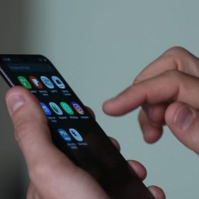 Anatel alerta STF sobre risco de sobrecarga nas redes m&oacute;veis por internet gratuita nas Elei&ccedil;&otilde;es