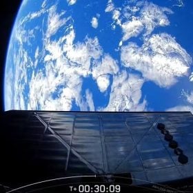 SpaceX realiza voo orbital bem-sucedido da maior nave espacial do mundo, com passagem pelo Brasil