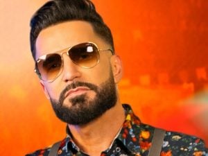 Latino esclarece que nova música não foi escrita como indireta para ex-companheira