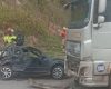 Acidente na BR-381, em Minas Gerais, resulta em duas mortes e quatro feridos
