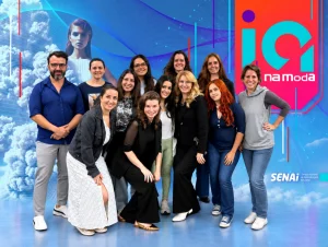 Curso de IA na Moda capacita profissionais em Divinópolis