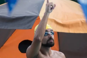Estrela do Oeste Clube é vice-líder no Festival Máster de Natação