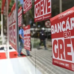 Greve dos bancários afeta Caixa e Banco do Brasil em Divinópolis a partir de quinta (10)