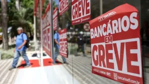 Greve dos bancários afeta Caixa e Banco do Brasil em Divinópolis a partir de quinta (10)