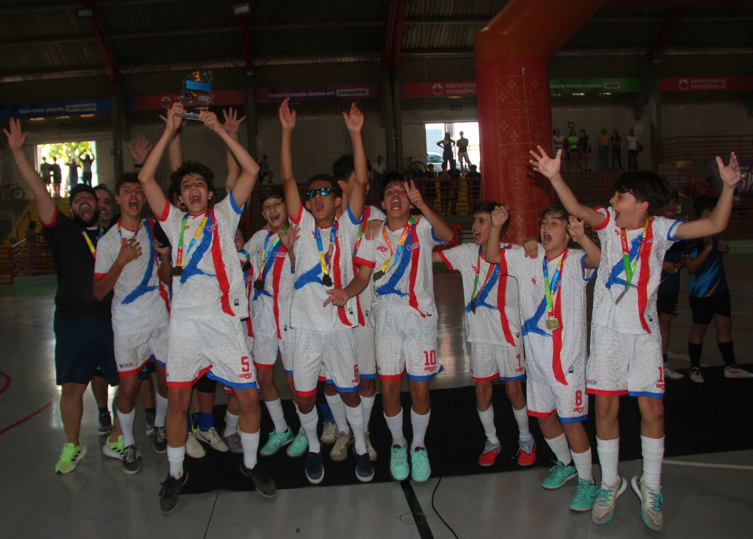 CECRI Conquista o t&iacute;tulo do futsal masculino m&oacute;dulo I no JED 2026