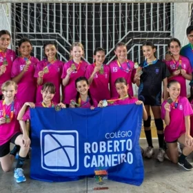 Colégio Roberto Carneiro é bicampeão do Jedinho no JED 2026