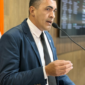 Câmara de Divinópolis vota pontos de apoio a entregadores