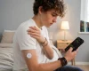 Prefeita sanciona lei dos sensores de glicose para diabetes tipo 1 em Divinópolis