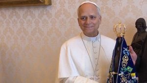 Papa Leão XIV após anúncio de cirurgia para retirada de nódulo no pulmão