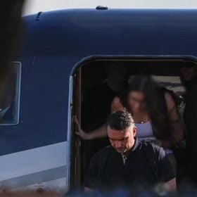 Fachada da sede da Pol&iacute;cia Federal, que divulgou nota sobre as medidas judiciais envolvendo Fl&aacute;vio Bolsonaro.