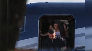 Fachada da sede da Polícia Federal, que divulgou nota sobre as medidas judiciais envolvendo Flávio Bolsonaro.