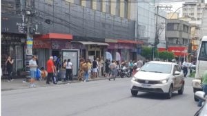 Acidente deixa dois feridos na rua Goiás, em Divinópolis