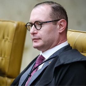 Cristiano Zanin esclarece aplicação da decisão que prorrogou a votação até as 19h
