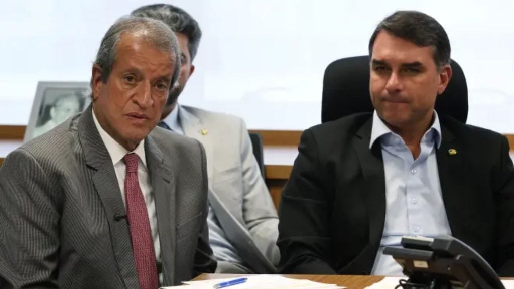 Valdemar Costa Neto durante reuni&atilde;o com dirigentes do Partido Liberal em Bras&iacute;lia.