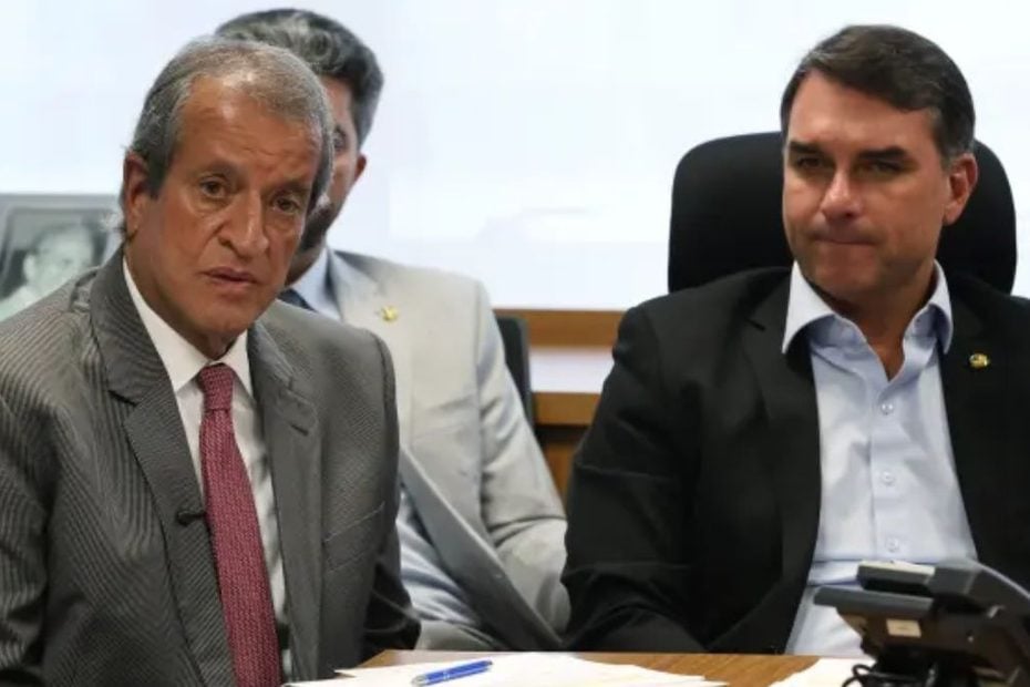Valdemar Costa Neto durante reunião com dirigentes do Partido Liberal em Brasília.