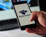 Receita Federal restituiu mais de R$ 41 bilh&otilde;es no Imposto de Renda 2026 e orienta contribuintes na malha fina.