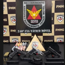 Pol&iacute;cia Militar apreende tr&ecirc;s pistolas e muni&ccedil;&otilde;es em Divin&oacute;polis