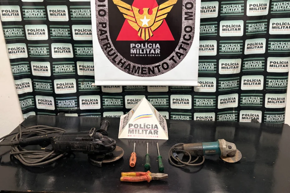 PM recupera ferramentas furtadas de oficina em Par&aacute; de Minas