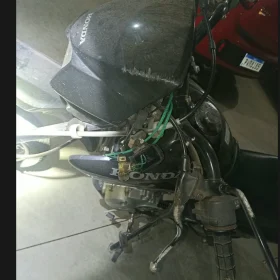 Motociclista de 66 anos fica ferido ap&oacute;s queda na MG-431, em Par&aacute; de Minas