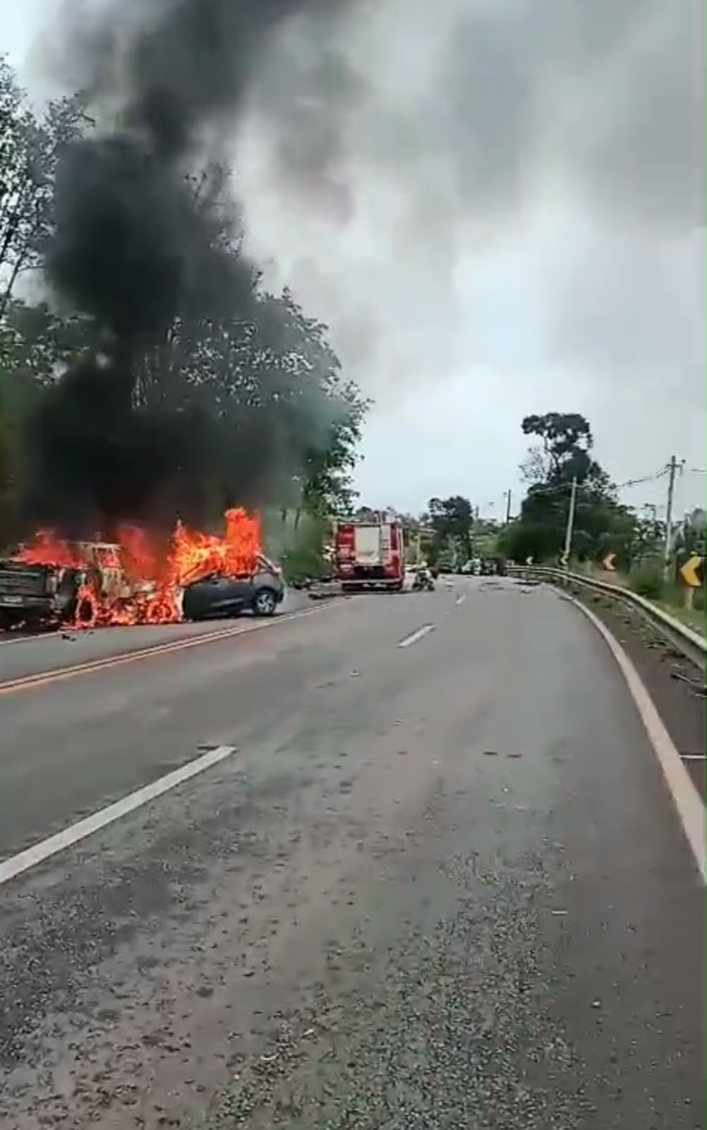 Acidente grave &eacute; registrado no sentido Ita&uacute;na neste s&aacute;bado (3)