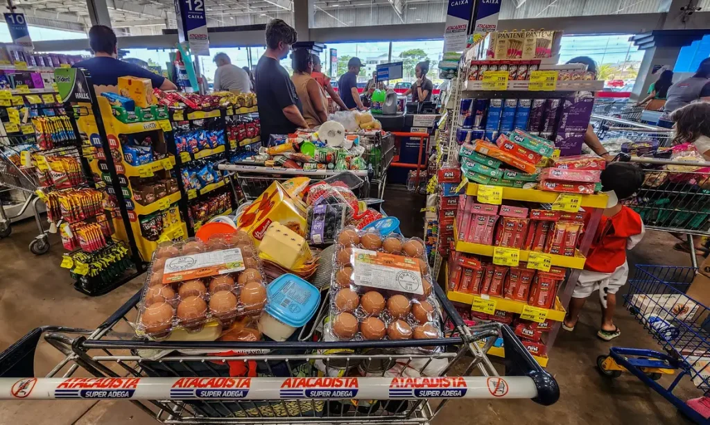 Consumo de alimentos sobe 6% ap&oacute;s proibi&ccedil;&atilde;o das bets no pa&iacute;s