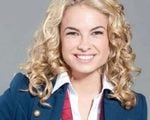 Lua Blanco, atriz que interpretou Roberta Messi na novela Rebelde Brasil.