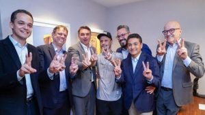 Cleitinho confirma apoio a Flávio Bolsonaro durante evento do Republicanos