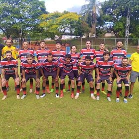 Oitavas da Copa Divinópolis: Santa Cruz e Meninos da Vila avançam