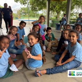 Instituto Divicred realiza a&ccedil;&atilde;o especial na Semana das Crian&ccedil;as em parceria com a Azul Viagens