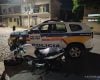 Dupla é detida com haxixe após 'furar' sinal e tentar fugir da PM em Divinópolis