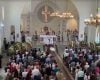 Fiéis se despedem de Padre Ordones em missa de corpo presene em Divinópolis