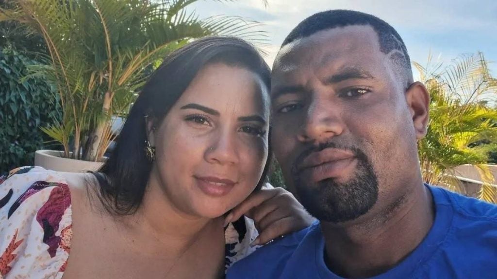 Homem mata ex a facadas na frente da filha em Carmo da Mata