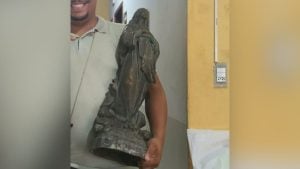 Imagem que foi furtada de jardim de igreja é recuperada em Divinópolis