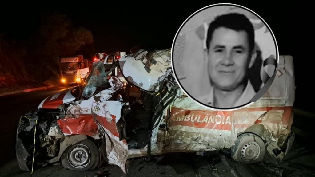 Motorista de ambul&acirc;ncia morre ap&oacute;s batida com carreta na BR-354, em Arcos