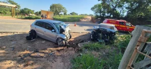Pol&iacute;cia abre inqu&eacute;rito para investigar acidente que matou casal em Perdig&atilde;o