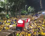 Bloco do 22 re&uacute;ne milhares em Divin&oacute;polis em apoio a Fl&aacute;vio Bolsonaro