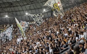 Atlético divulga número de ingressos vendidos para duelo contra o Santos na Arena MRV