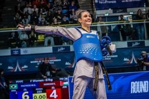 Maria Clara Pacheco conquista ouro no Grand Prix de Paris e mant&eacute;m lideran&ccedil;a no ranking mundial de taekwondo